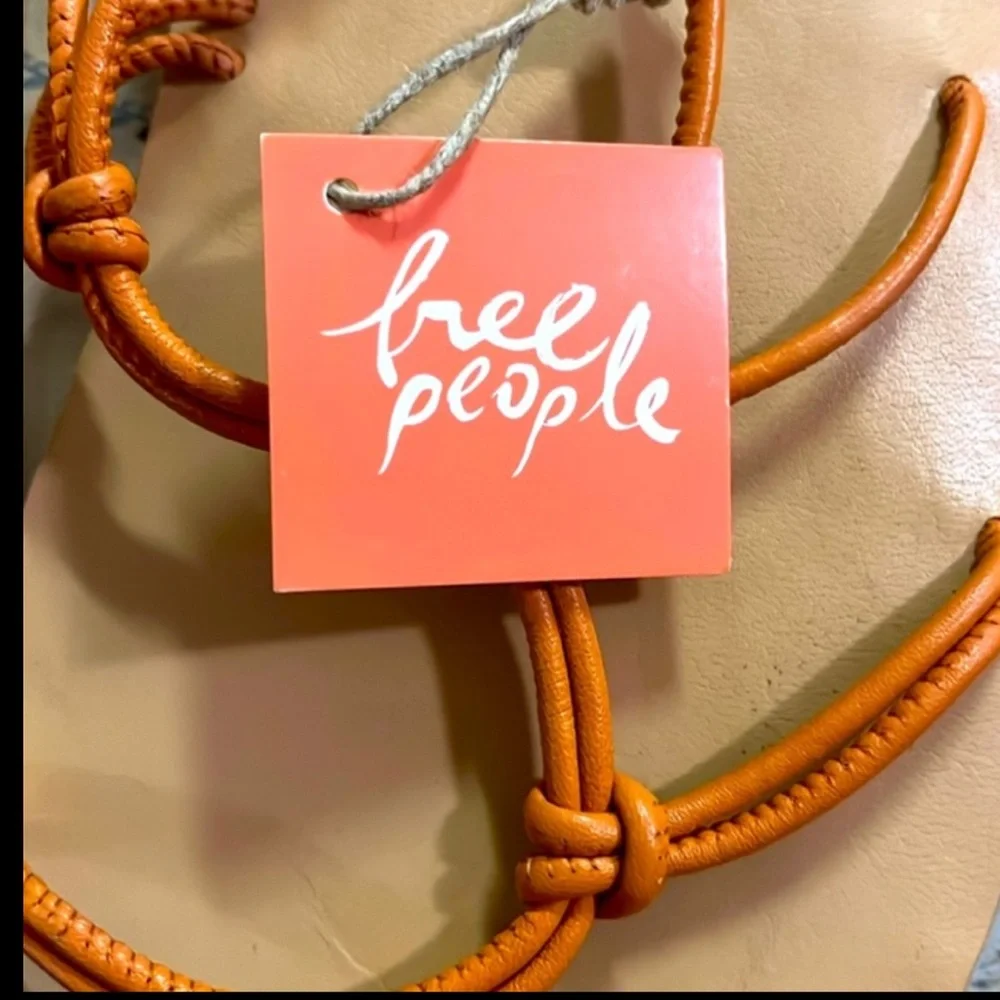 Free People brand new